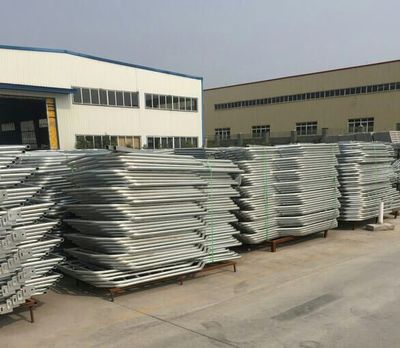 母豬產(chǎn)床與牧場(chǎng)工程設(shè)計(jì) 東明機(jī)械廠的專業(yè)解決方案